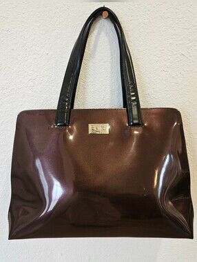 Beijo Classic Handbag